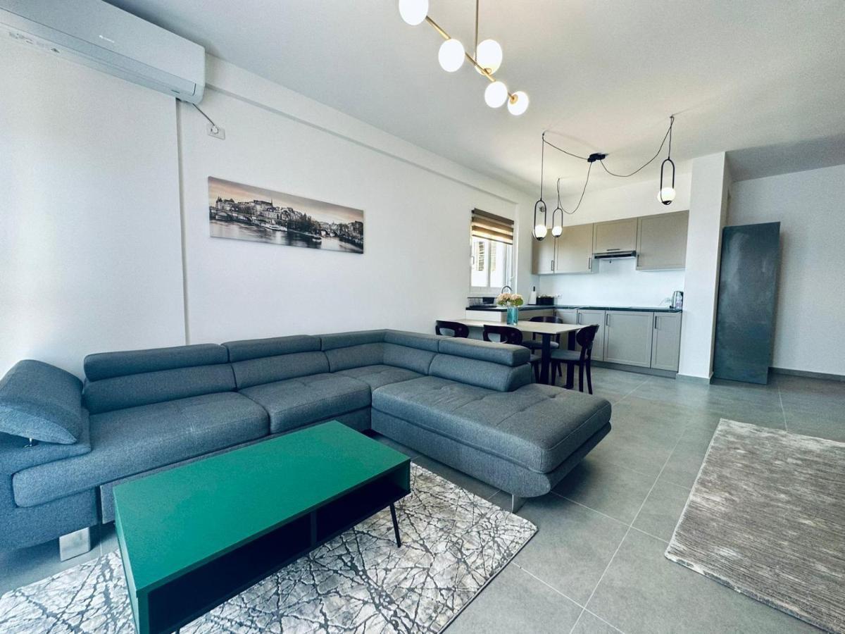 Apartment Celine Sarande Exterior photo